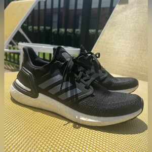 Mens Adidas Ultraboost 20 Running Shoes (Black) Size 9